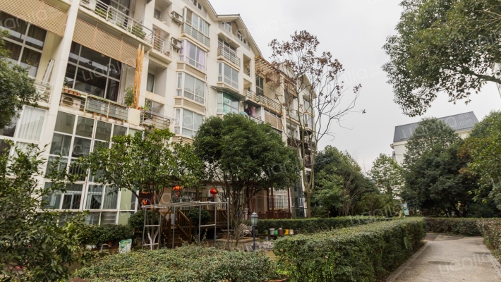 八方小区A区外景图