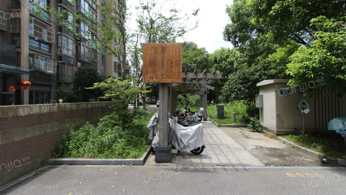 贝越河滨雅筑外景图