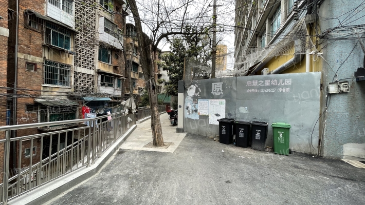 浣沙教师宿舍外景图