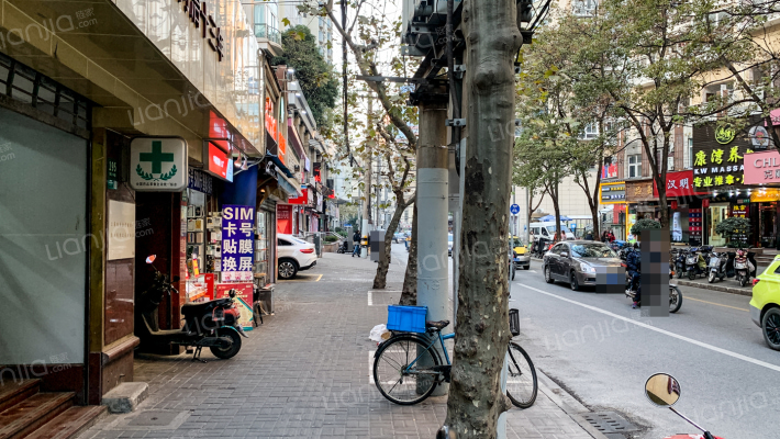 浙江中路185号外景图