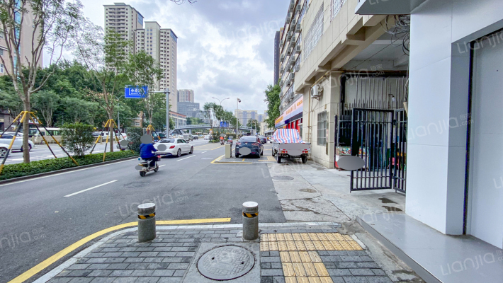 陕西省工信厅家属院外景图