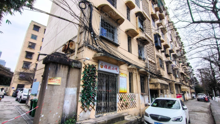 朝晖路42号外景图