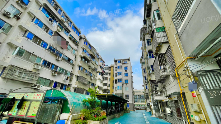 上马墩一村外景图