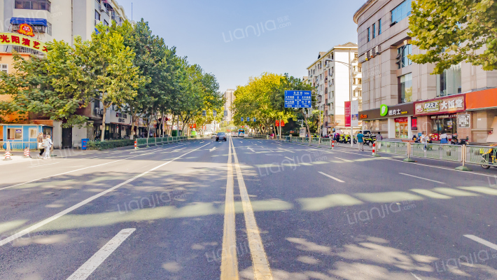 东渡大厦外景图