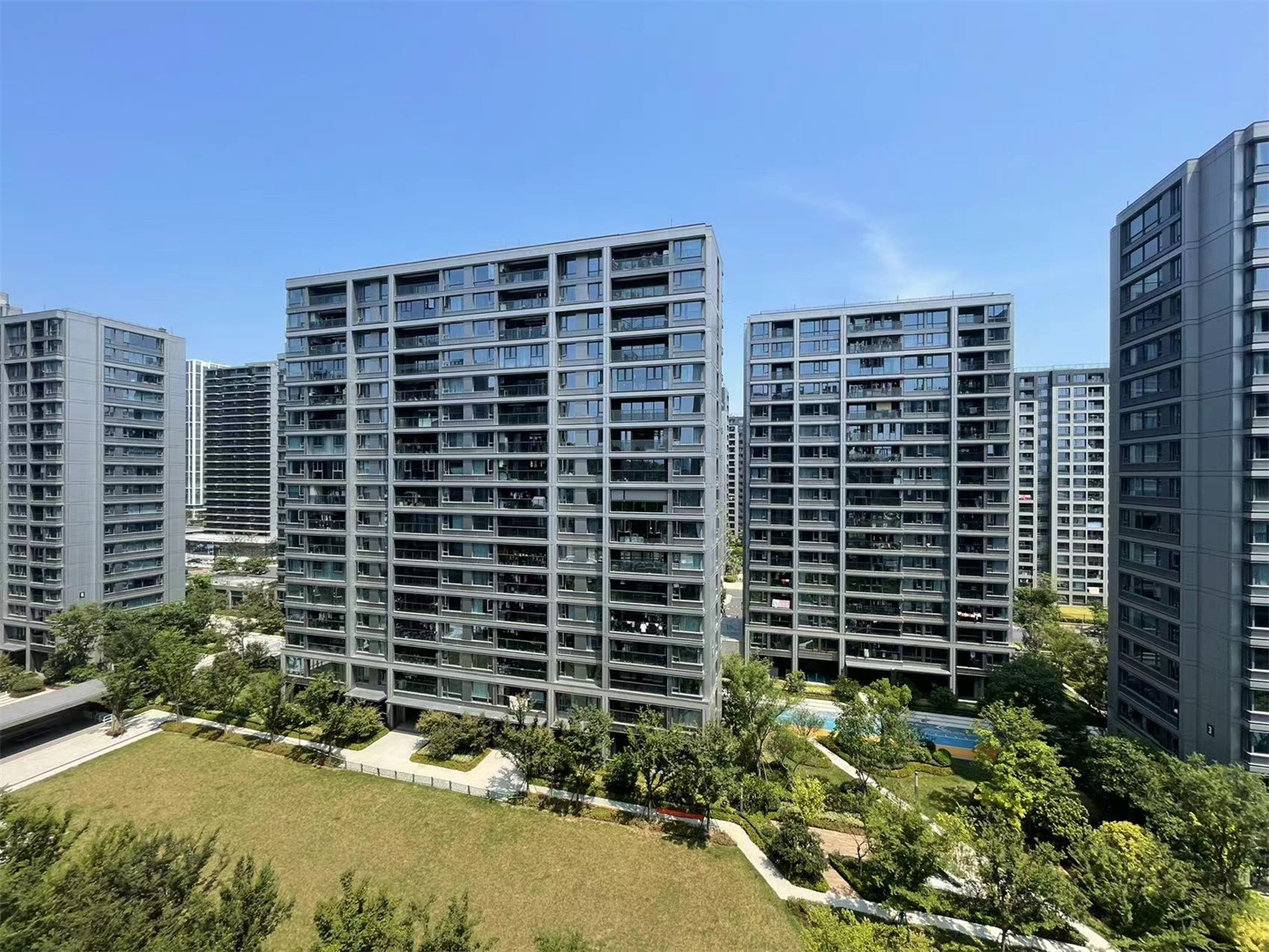 凤玺云著府小区实景 4