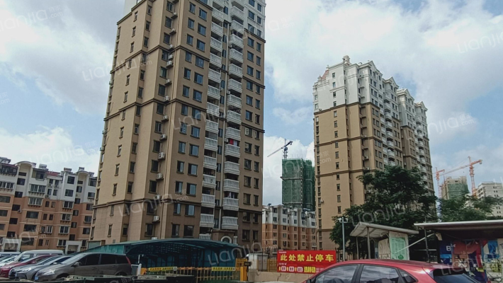 烟台春华小区外景图