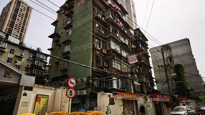 法院宿舍西苑外景图