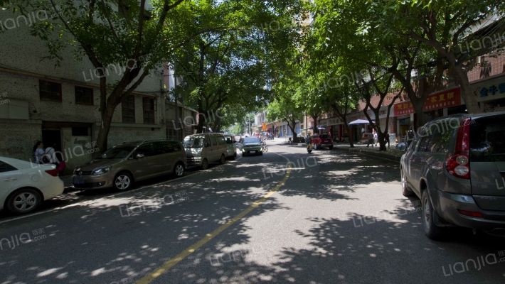 巴县大道61号前外景图