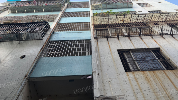 新丰路技改房外景图