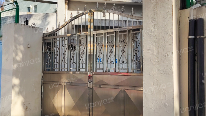 水电路683弄外景图