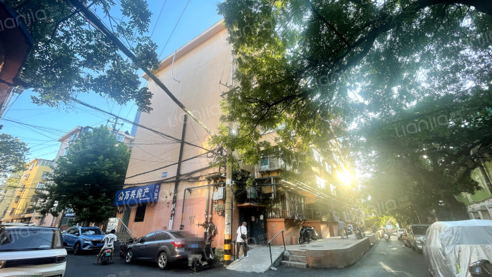 制锦市福康街外景图