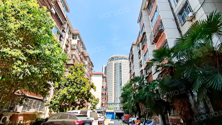 商城小区外景图