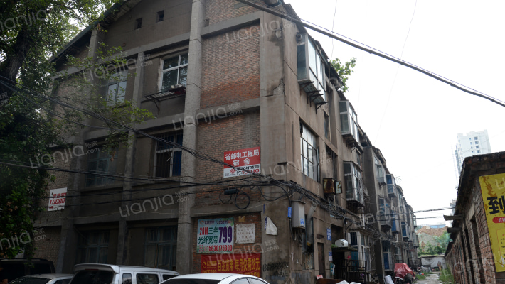 省传输局宿舍外景图