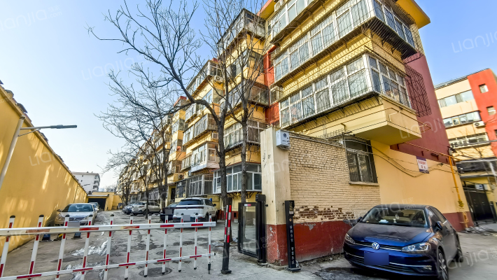 省纪检委宿舍外景图