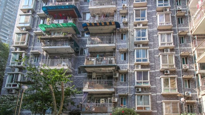 芳草地翠庭院外景图