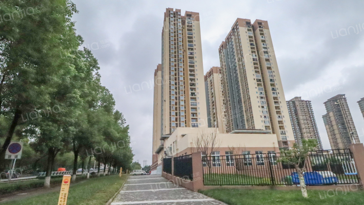 桥隆和锦苑外景图