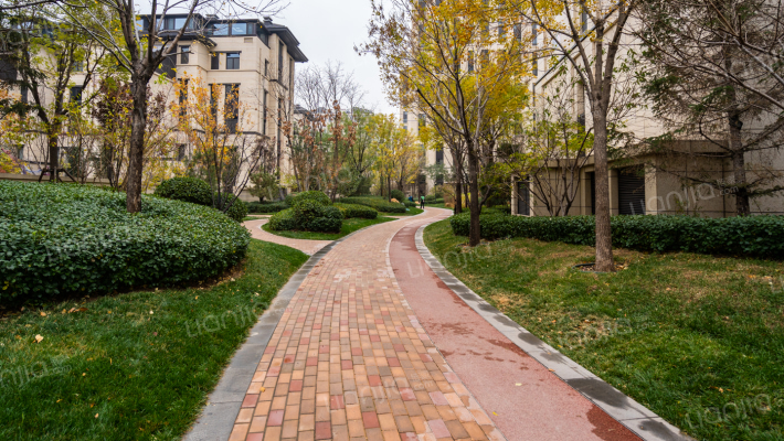 金茂逸墅外景图