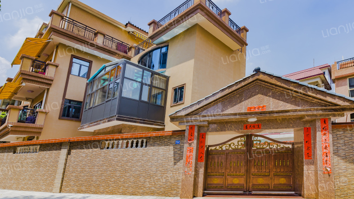 玉龙园A区外景图