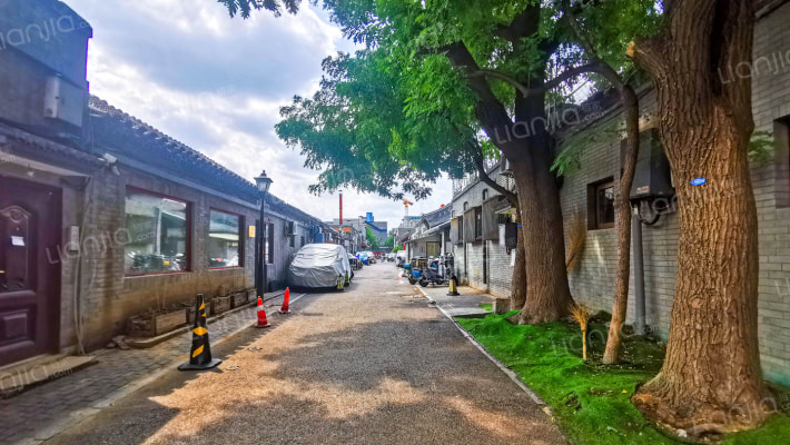 东四头条外景图