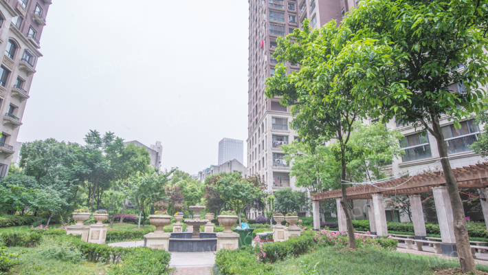 淮矿和平盛世外景图