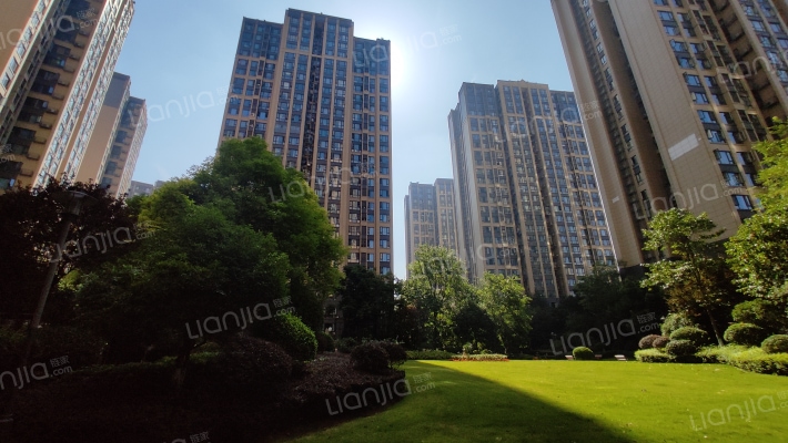 蓝光金双楠二期外景图