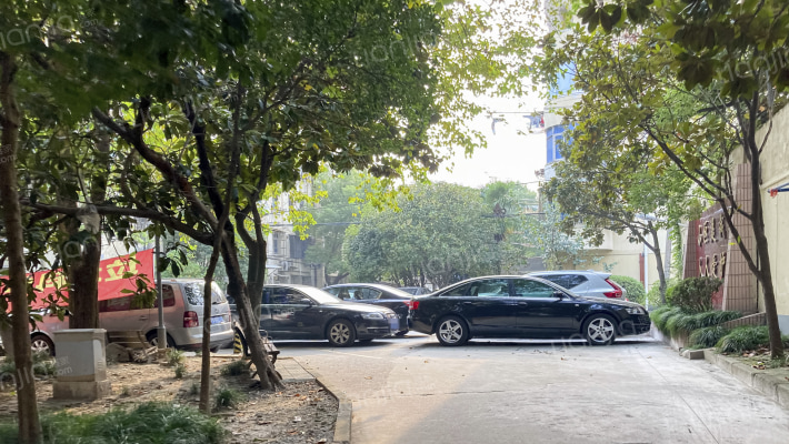 金浜小区外景图