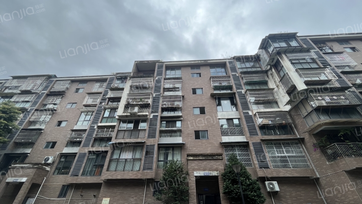 经开区教师公寓外景图