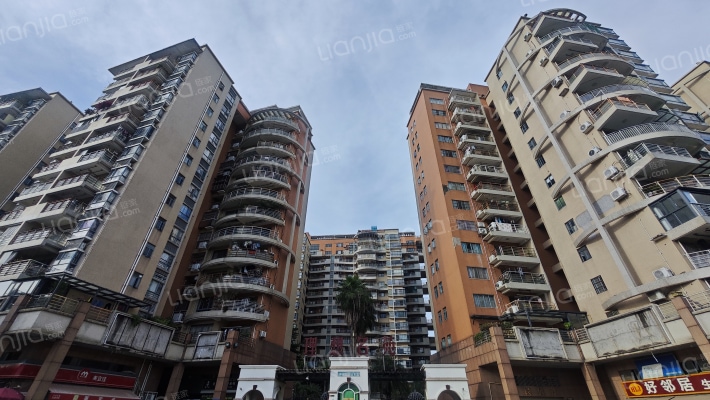 理想名苑外景图