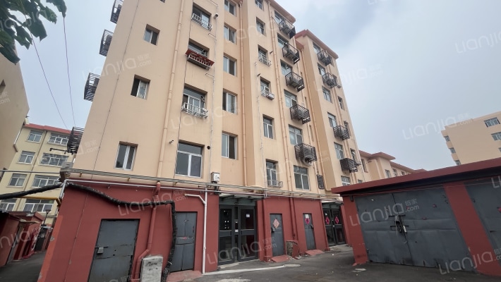 商业局小区外景图