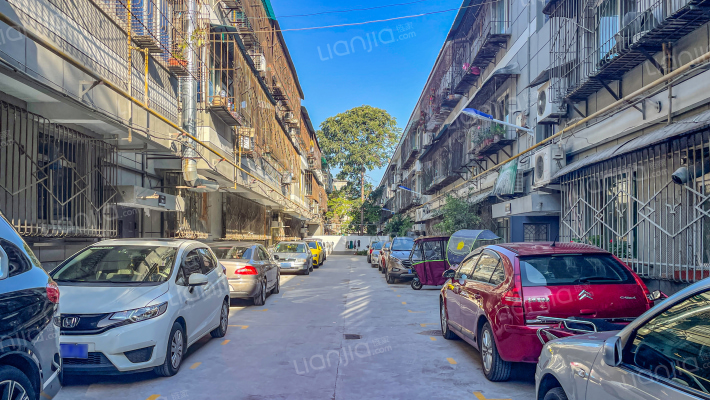 火药局巷38号院外景图