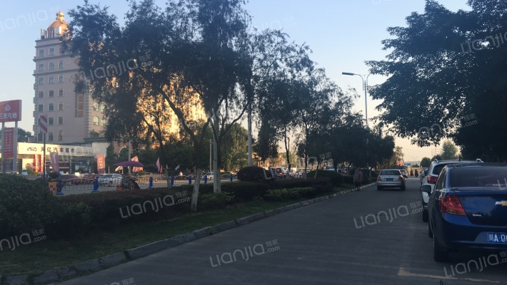 瑞丰花园外景图