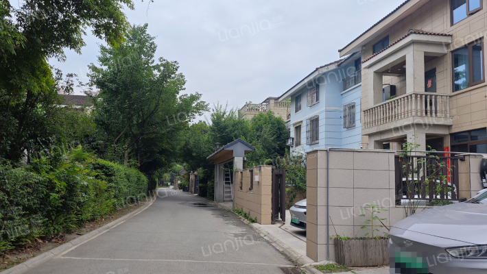 斑竹欣苑外景图