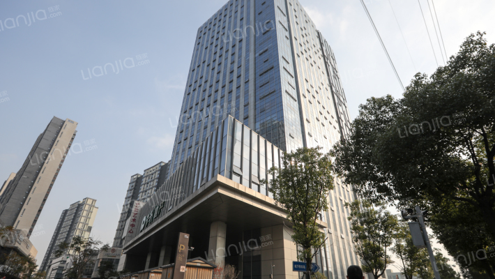 九方城写字楼外景图