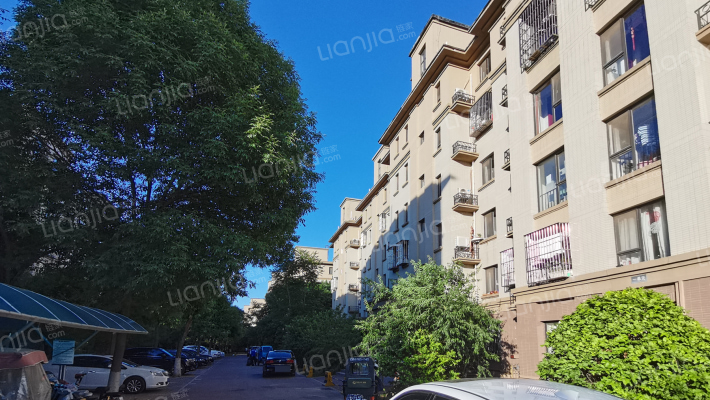 保利花园C区外景图