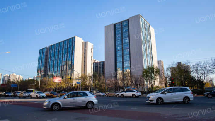 青年工社外景图