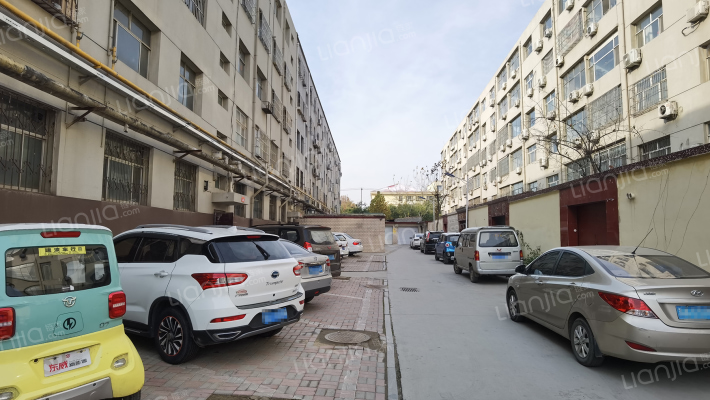 旧二院宿舍外景图