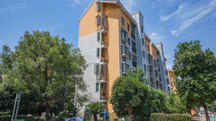 银河城春晓苑外景图