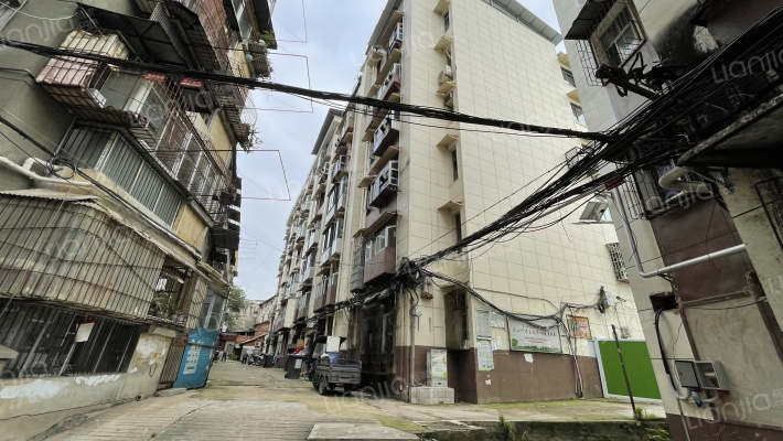 吴西村184到196号外景图