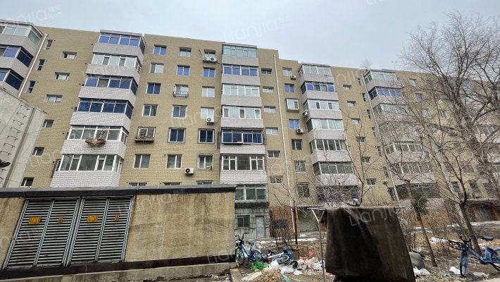 群芳社区工学里小区外景图