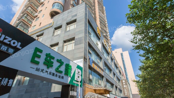 方源广场外景图