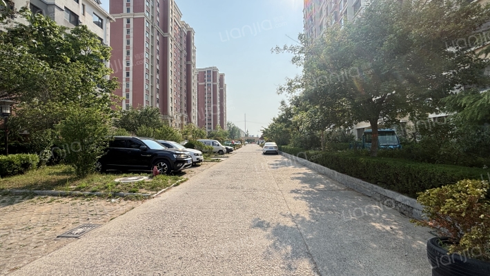 珠山名苑外景图