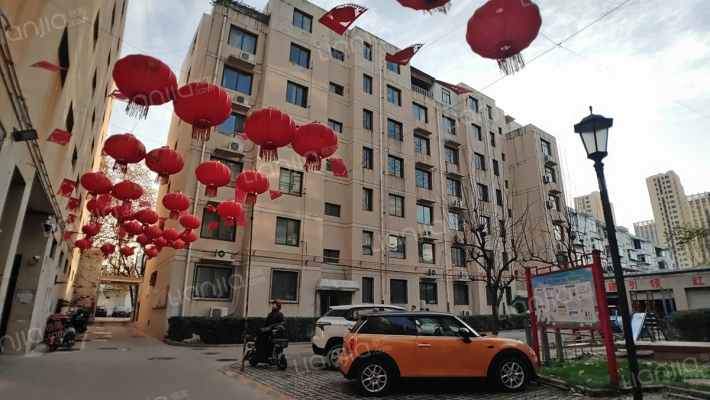 大有·東苑外景图