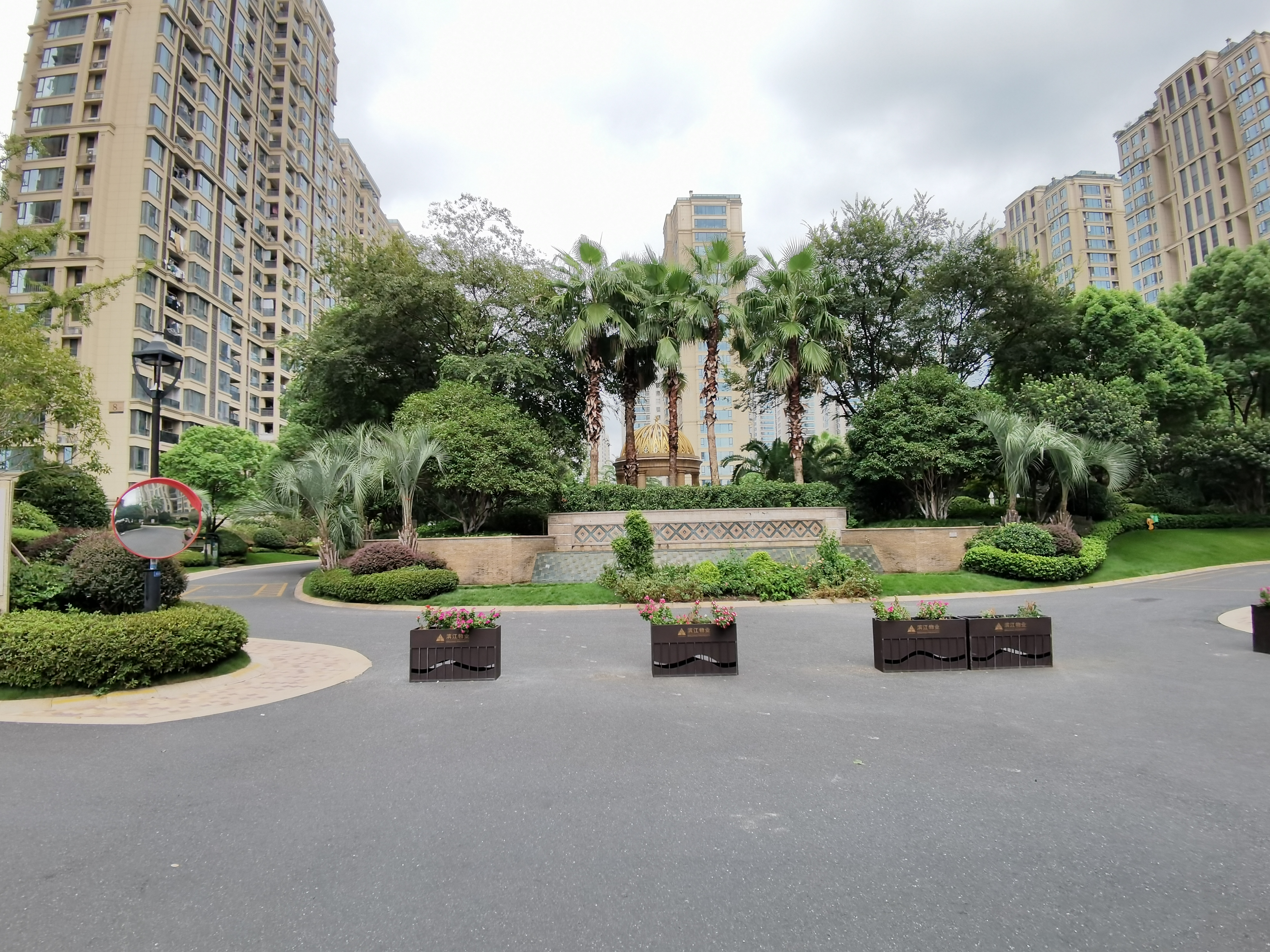 Wanjia Mingcheng compound photo 9