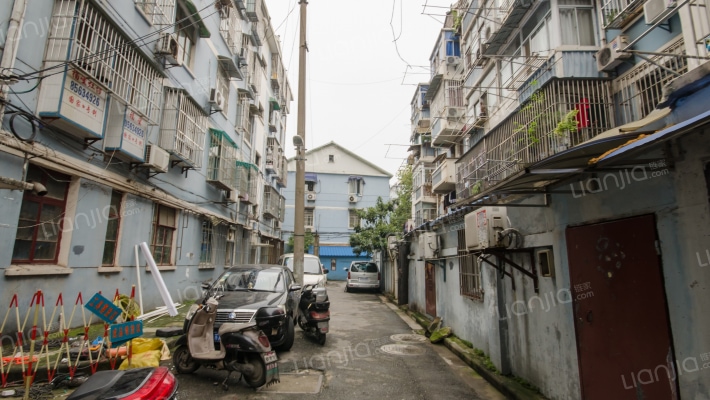 盐仓桥东街小区外景图