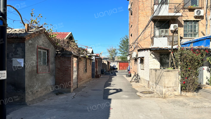 梨园东里外景图