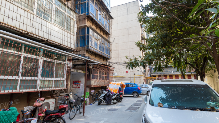 民安路65号院外景图