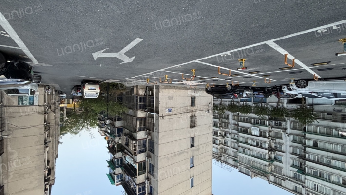 春晖社区回春路外景图