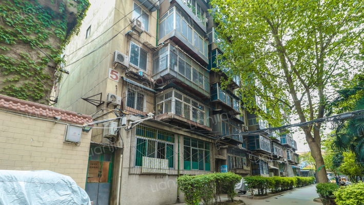 佳艺住宅小区外景图