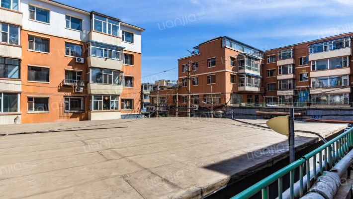 建材宿舍外景图