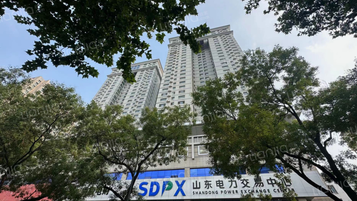 鲁能电力宿舍外景图